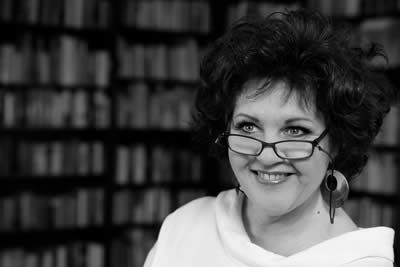 Andrea Botek